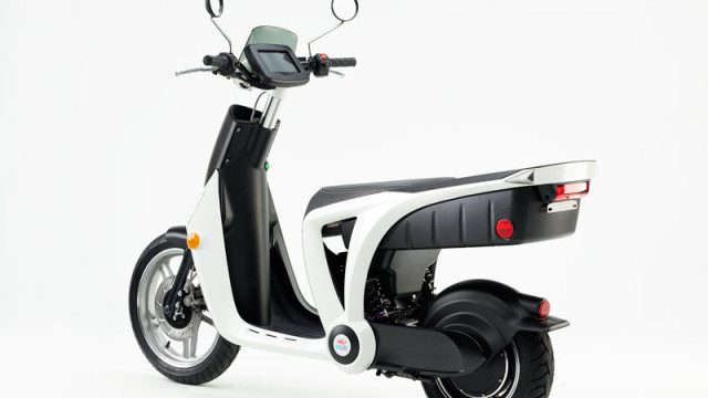 GenZe Debuted the First Connected Electric Mobility Platform at CES