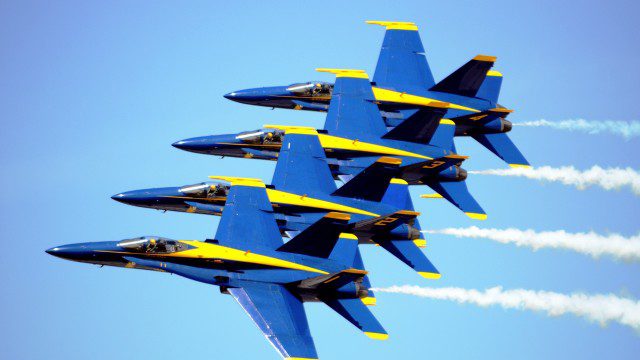Join the US Navy Blue Angels in new acrobatic flight sim