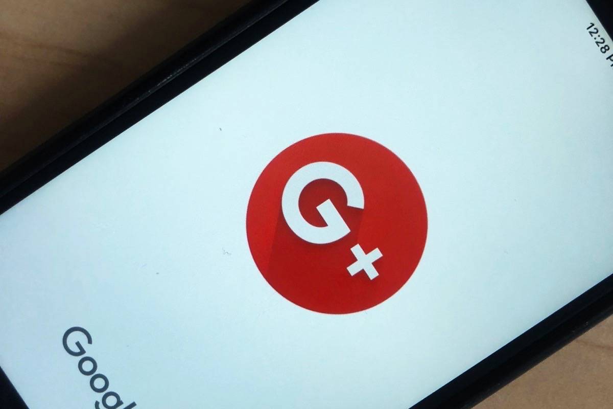 Google shuts down Google+after massive data breach