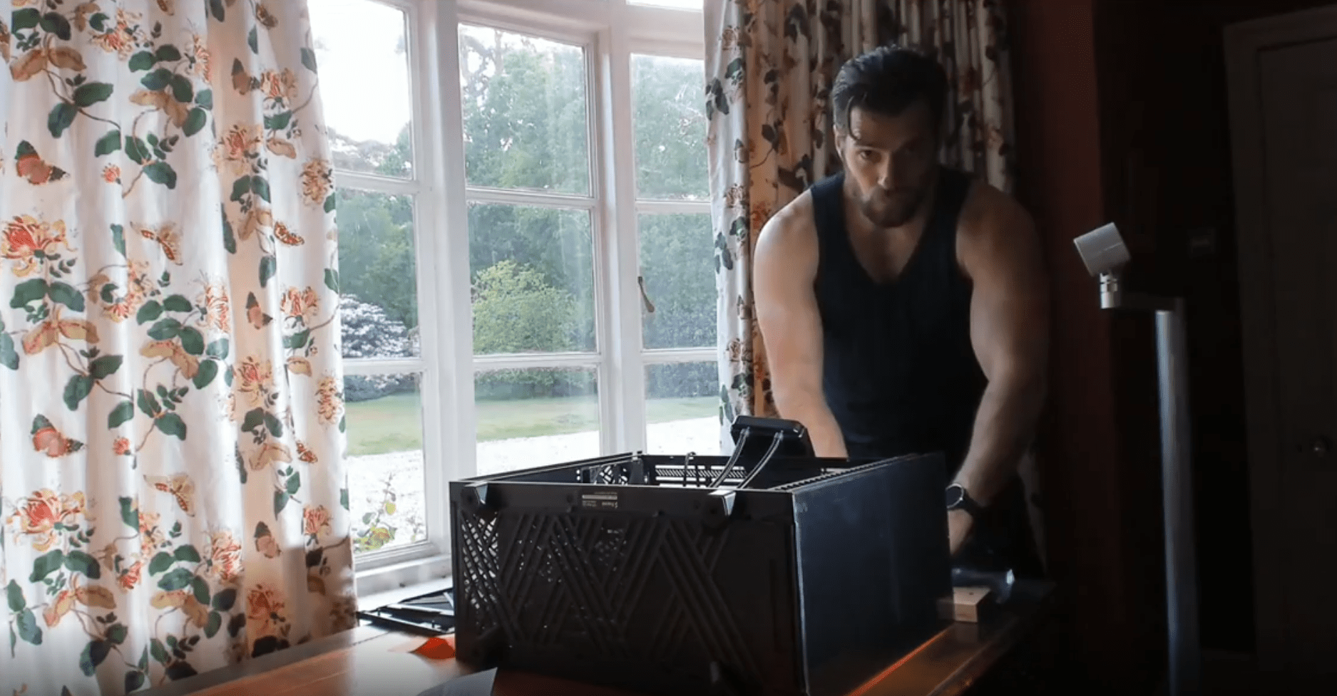 Henry Cavill teaches you the correct way to build a gaming PC