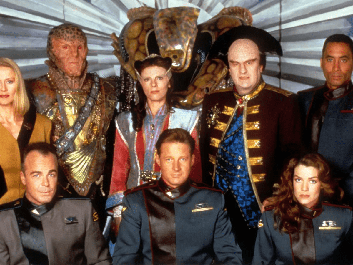 Babylon 5 Reboot In The Works At The CW