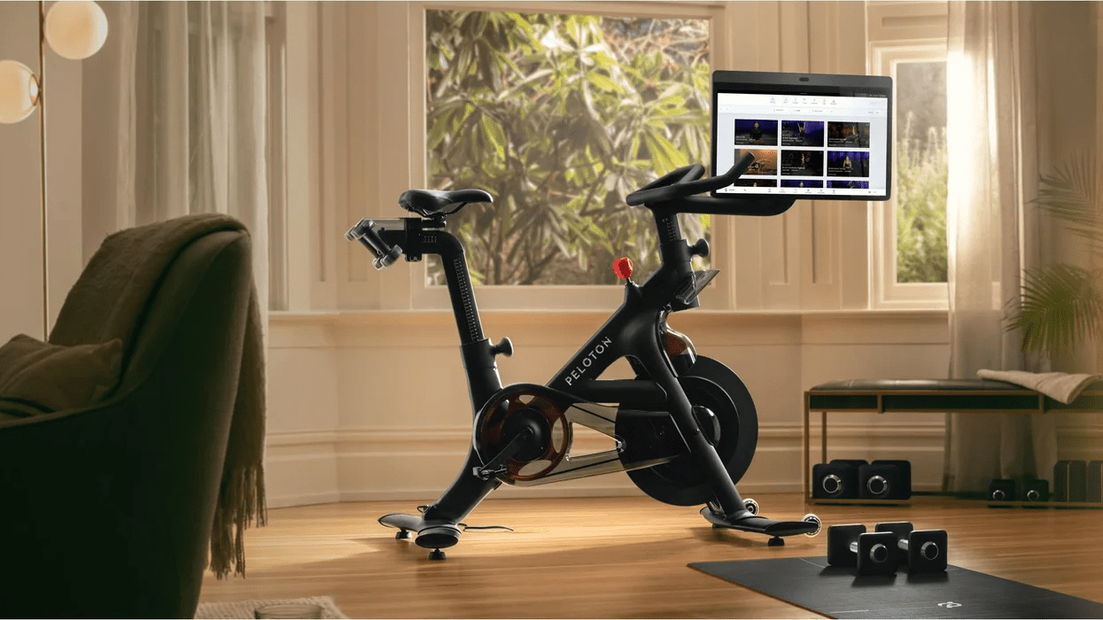 Peloton Lays Off 2,800 Employees, CEO Resigns