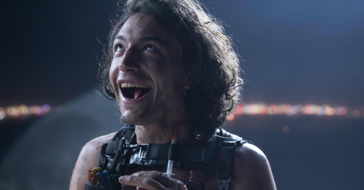 EZRAWATCH 2022 – Armed And Armored Ezra Miller Driving Across The US